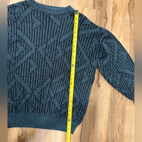 Cozy Vintage Sweater Wool - Picture 3 of 4